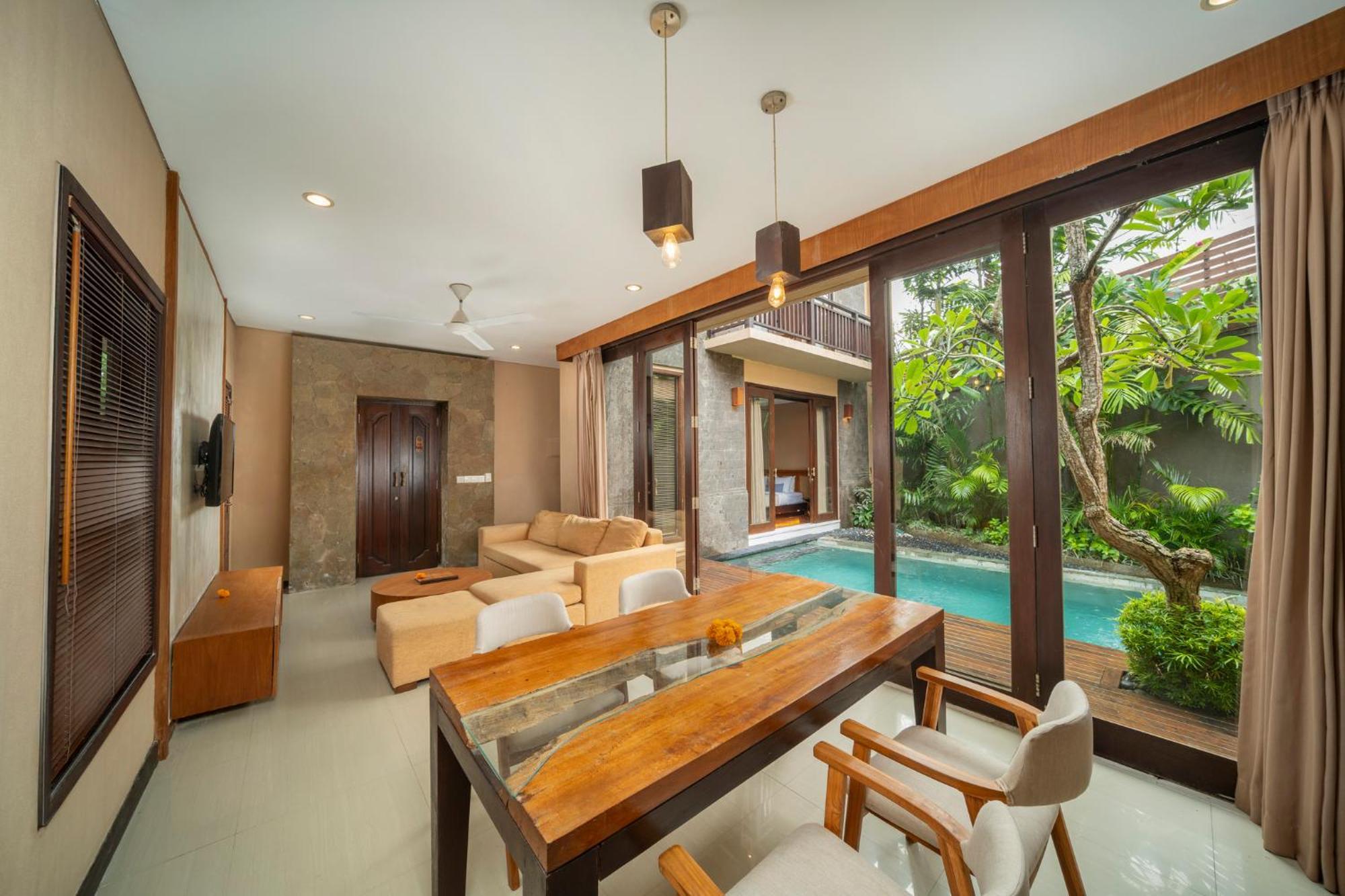Canggu Circle Villa By Ini Vie Hospitality Bagian luar foto