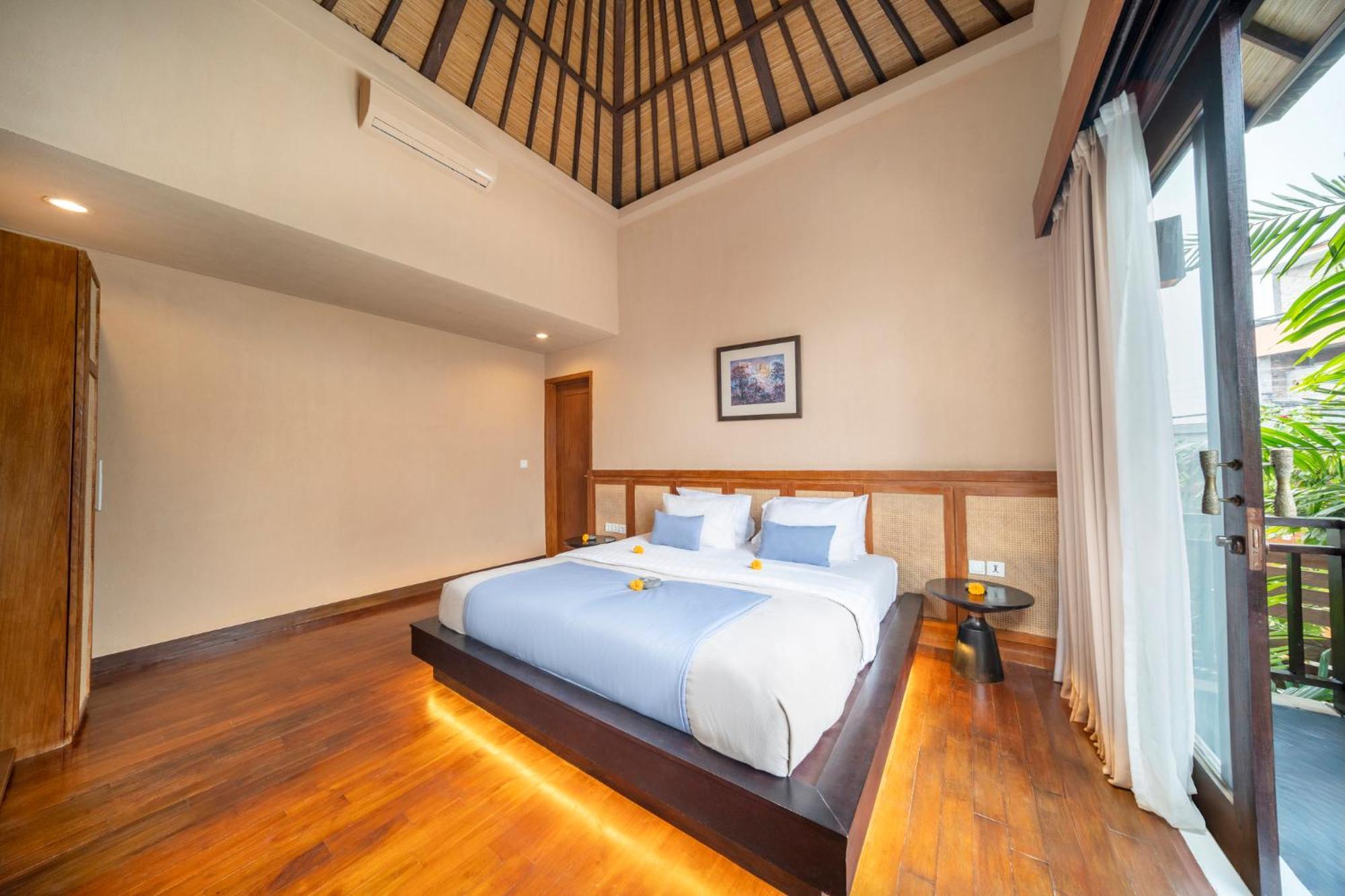 Canggu Circle Villa By Ini Vie Hospitality Bagian luar foto