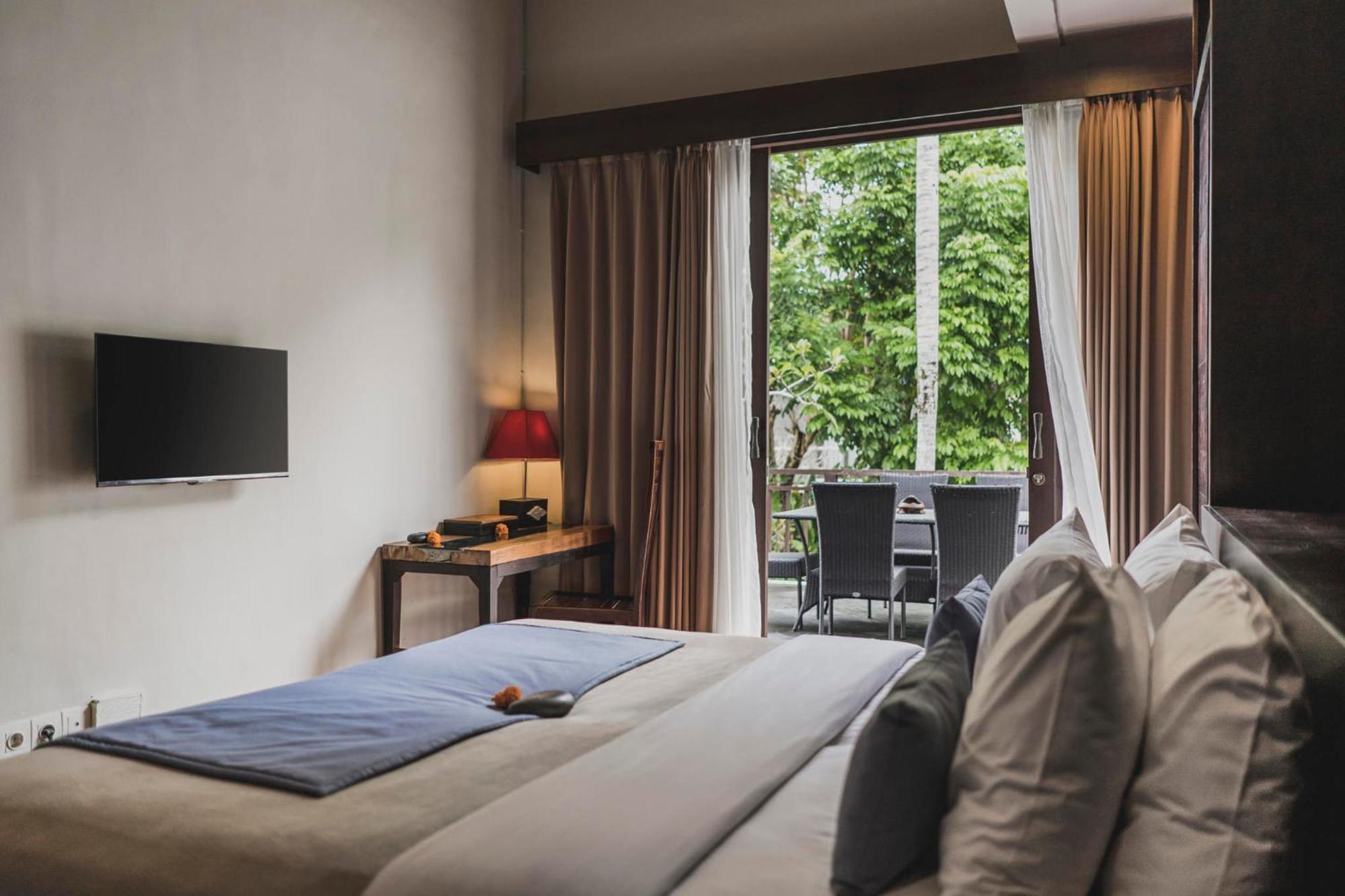 Canggu Circle Villa By Ini Vie Hospitality Bagian luar foto